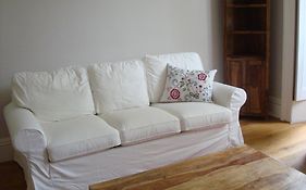 Luxury Holland Park, Sleeps 2, Free S'Fast Wifi